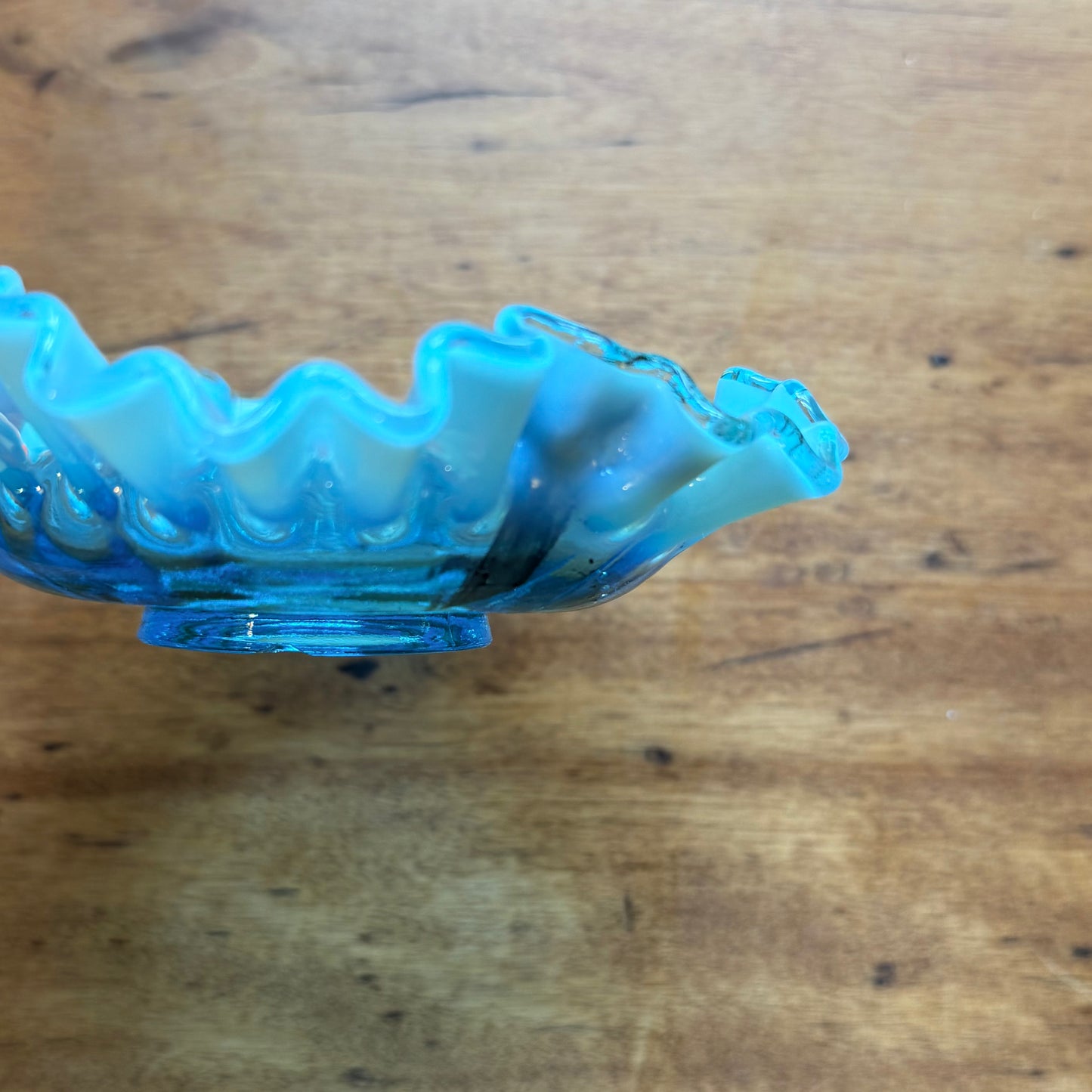 Fenton Blue Art Glass Bowl with Streak ★ Vintage