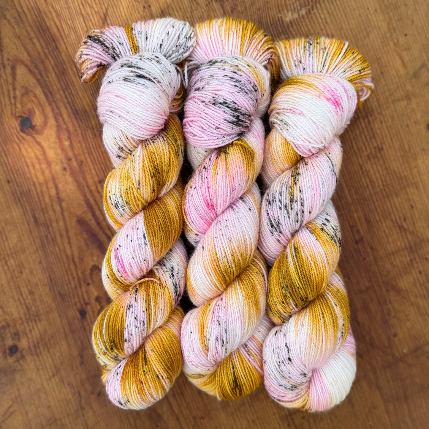 THE PEACH PIT ★ READY TO SHIP