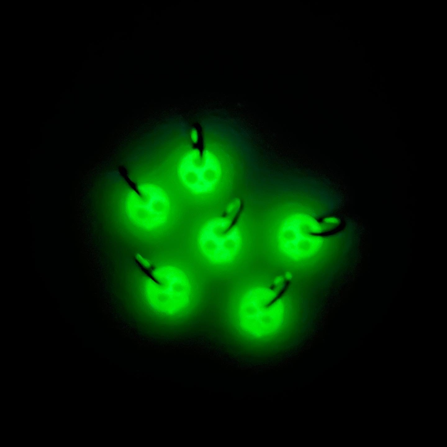 Glow Bitty Skulls