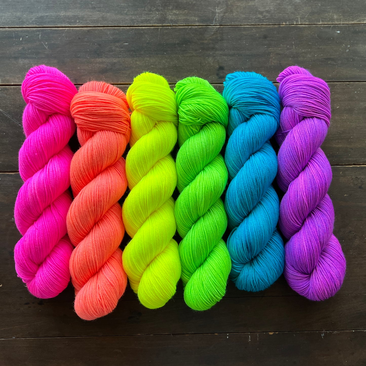 The Screaming Rainbow Set