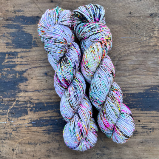 RESIST ★ READY TO SHIP