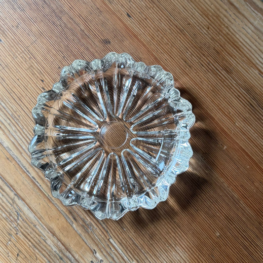 Medium Glass Dish ★ Vintage