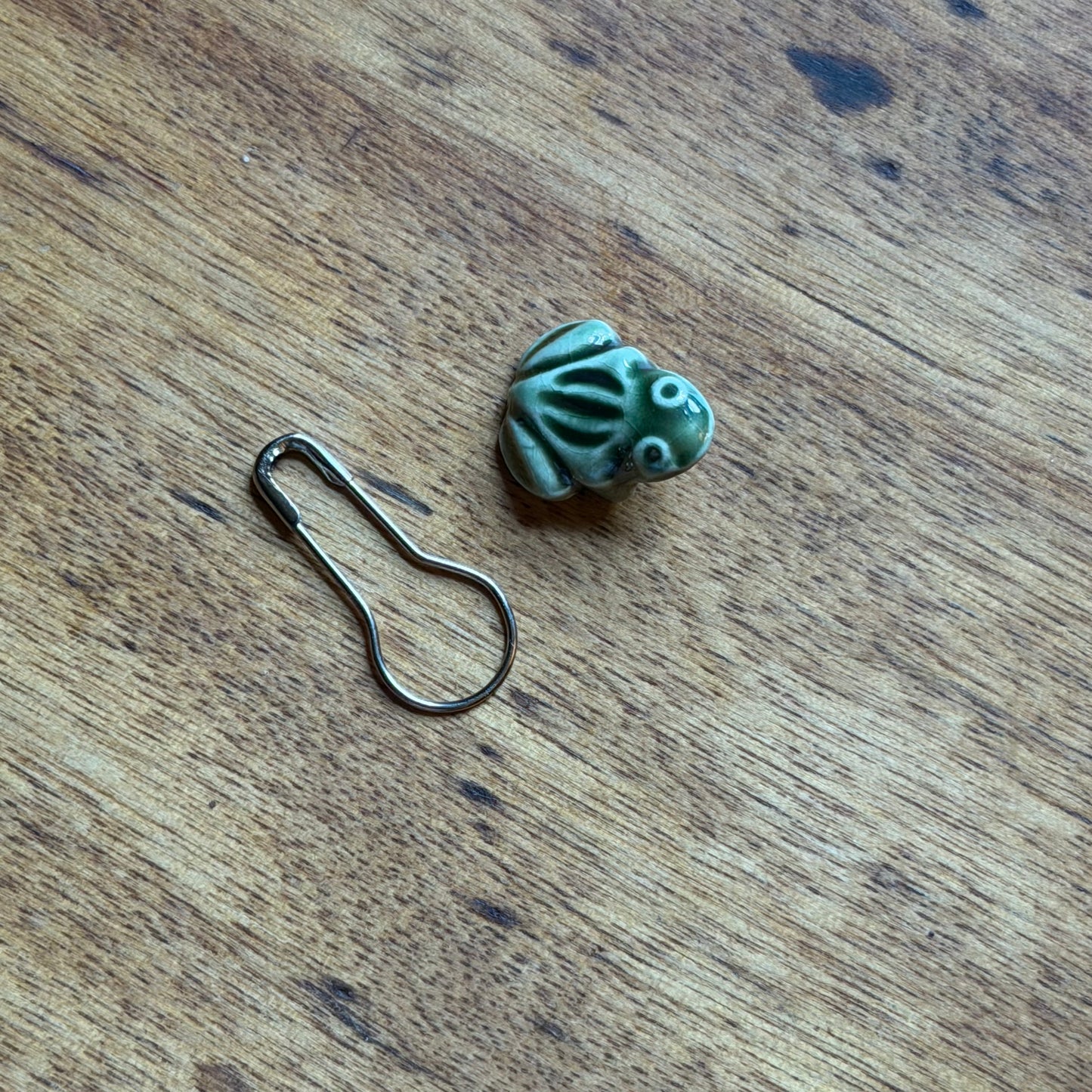 Teeny Glazed Frog ★ New but Found
